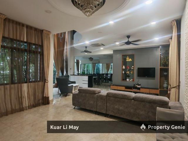 Bungalow for sale in Kepong Bahru, Kepong