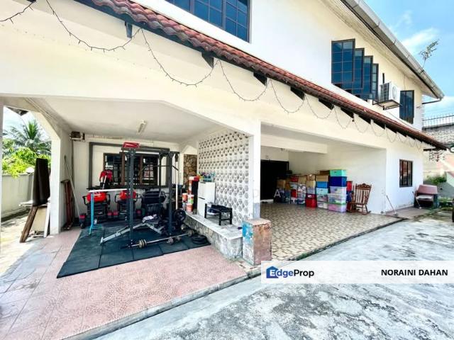 House for sale in Country Heights Damansara, Kuala Lumpur