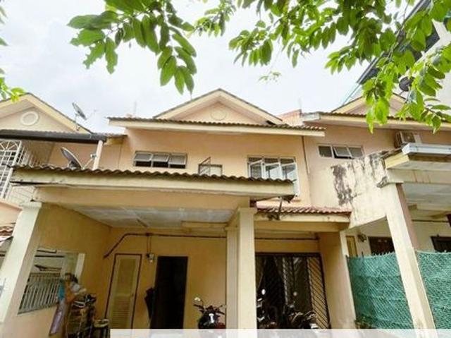 House for sale in Country Heights Damansara, Kuala Lumpur