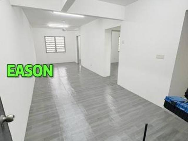 Flat for sale in Wellesley, Penang