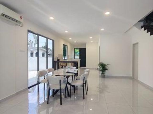 Terraced House for sale in Wellesley, Penang