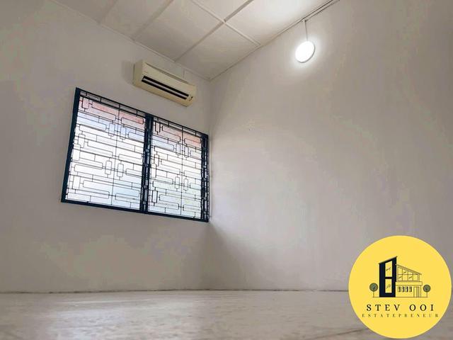 Terraced House for sale in Wellesley, Penang