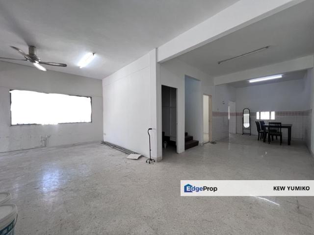 House for sale in Country Heights Damansara, Kuala Lumpur