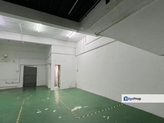 Warehouse for rent in Bukit Jalil Integrated Business Park, Kuala Lumpur