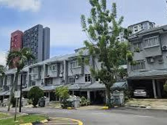 Townhouse for rent in Bukit Jalil, Kuala Lumpur