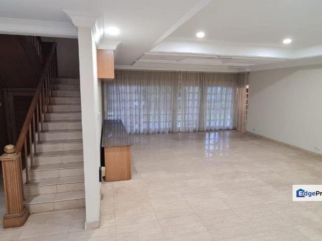 House for sale in Pantai