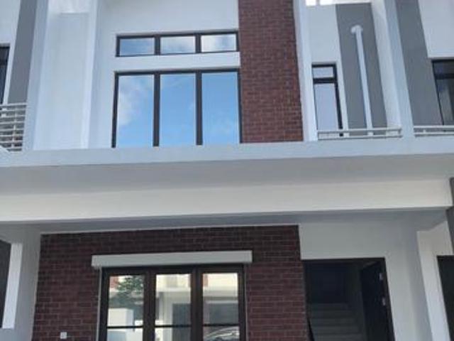 Terraced House for sale in Pengerang, Johor
