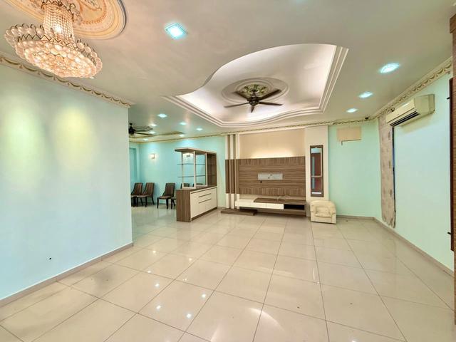 Terraced House for rent in Malaka