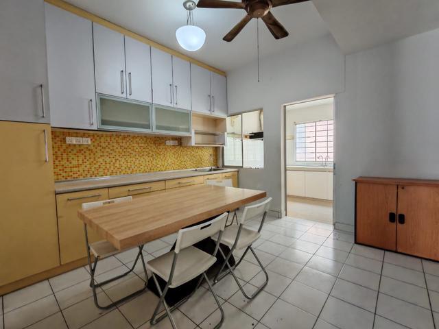 Terraced House for sale in Petaling, Subang Jaya