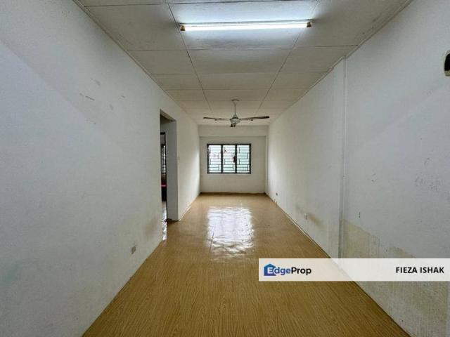 Flat for sale in Petaling, Alam Impian