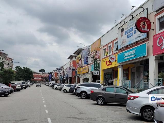 Shop for rent in Petaling, Alam Impian
