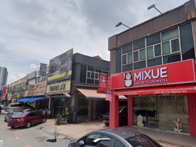 Shop for rent in Petaling, Alam Impian