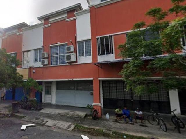 Shop for sale in Petaling, Alam Impian