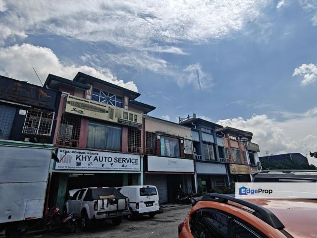 Shop for sale in Petaling, Alam Impian