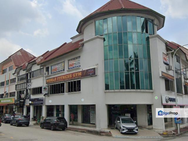 Shop for sale in Petaling, Alam Impian