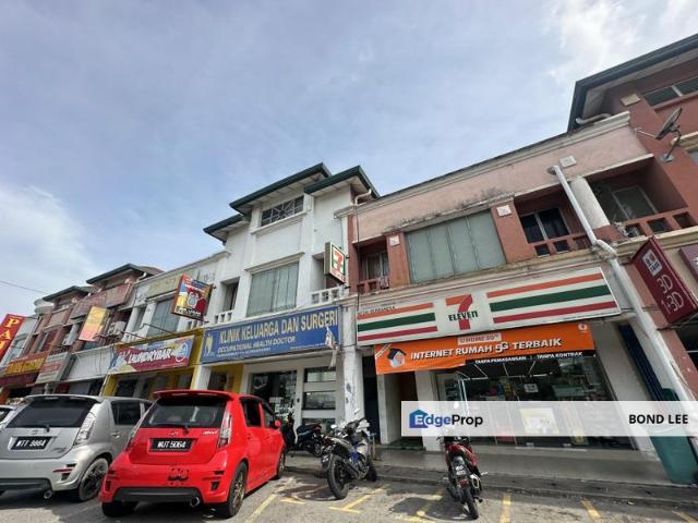 Shop for rent in Petaling, Alam Impian