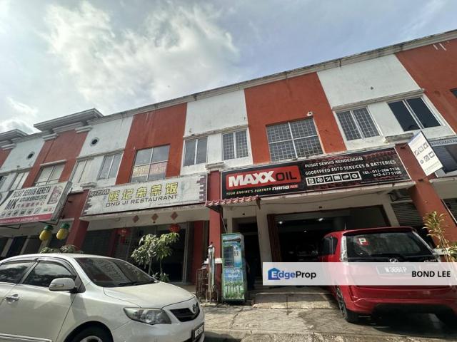 Shop for rent in Petaling, Alam Impian