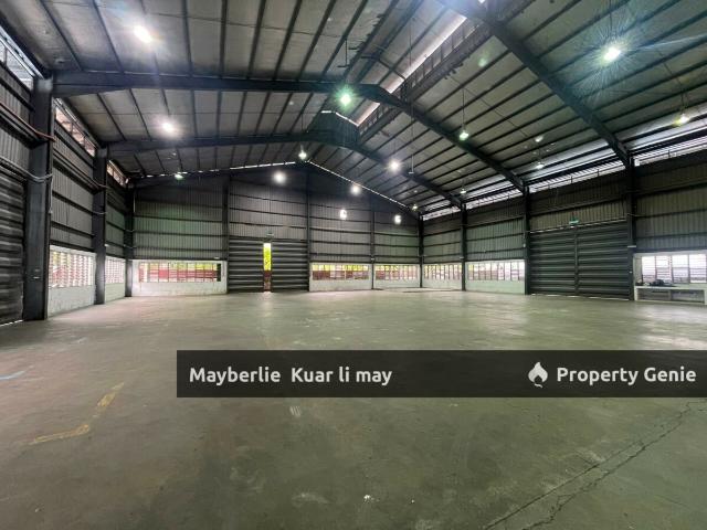 Warehouse for rent in Petaling, Alam Impian