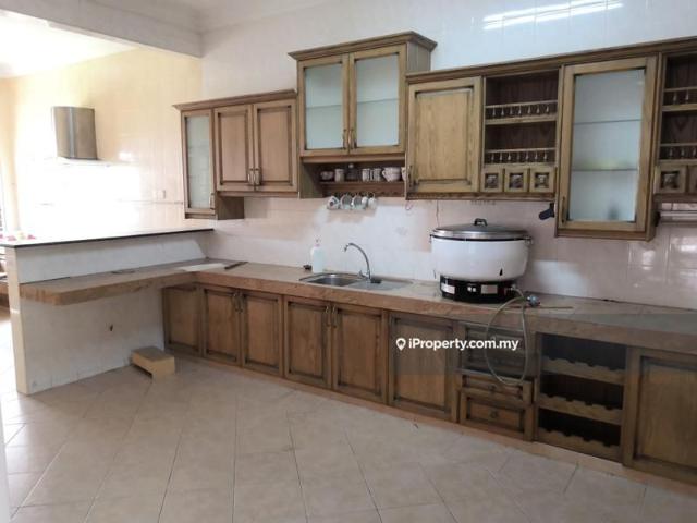 House for rent in Petaling, Alam Impian