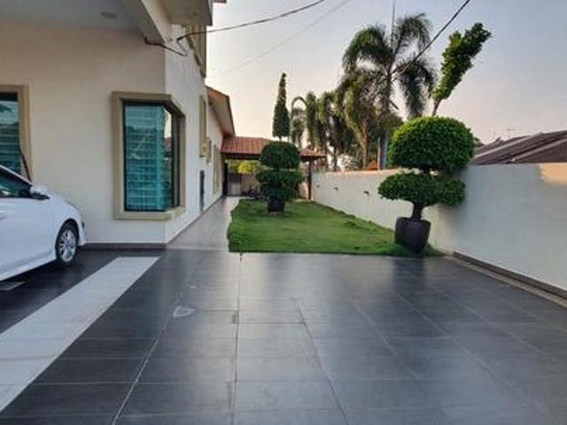 Residential House for sale in Malaka