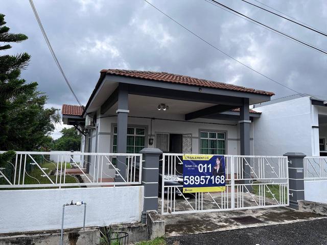 Residential House for rent in Malaka