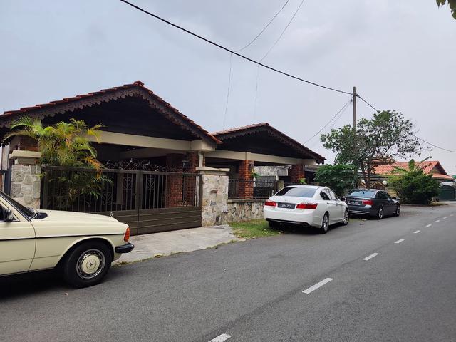 Bungalow for sale in Sendayan Village, Negeri Sembilan