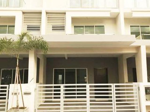 Terraced House for sale in Wellesley, Penang