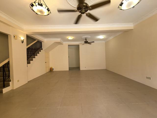 Terraced House for sale in Alam Impian, Selangor