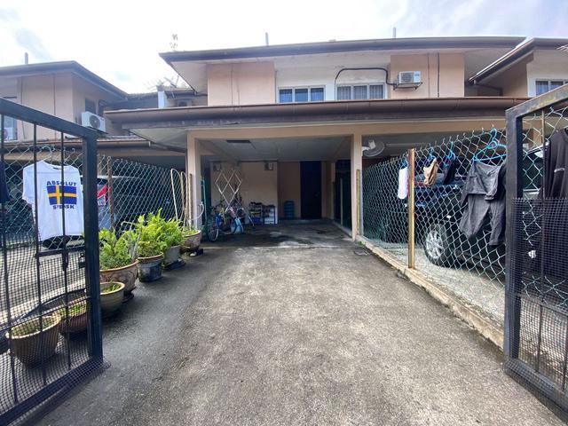 Townhouse for sale in Alam Impian, Selangor