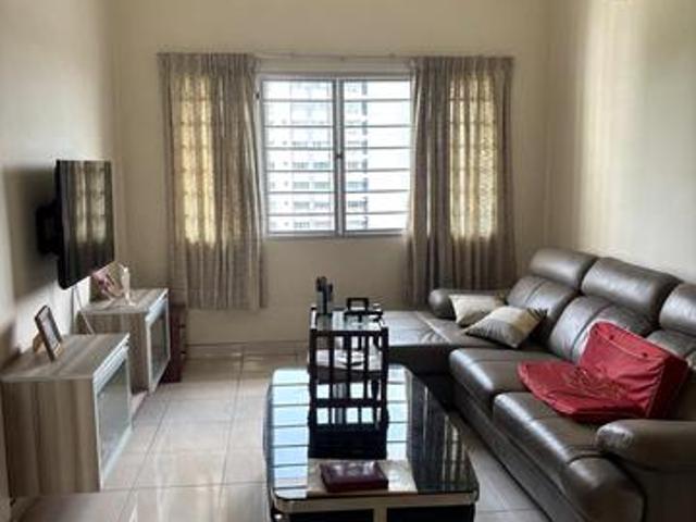 Townhouse for sale in Alam Impian, Selangor