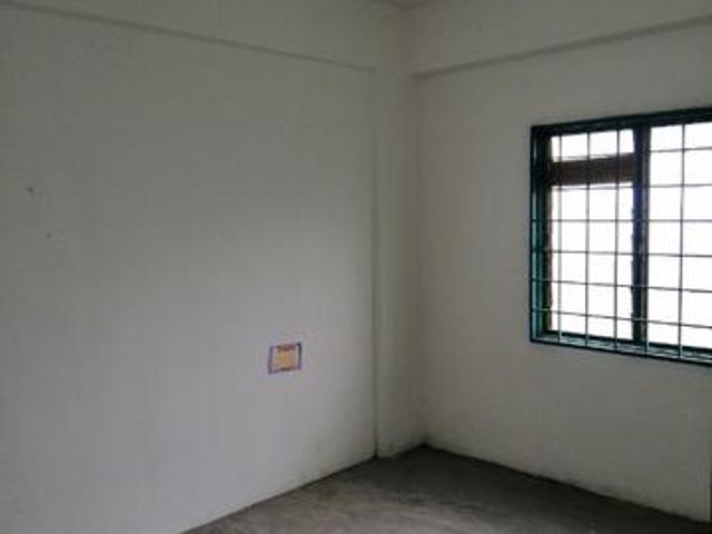 Apartment for sale in Kajang, Langat