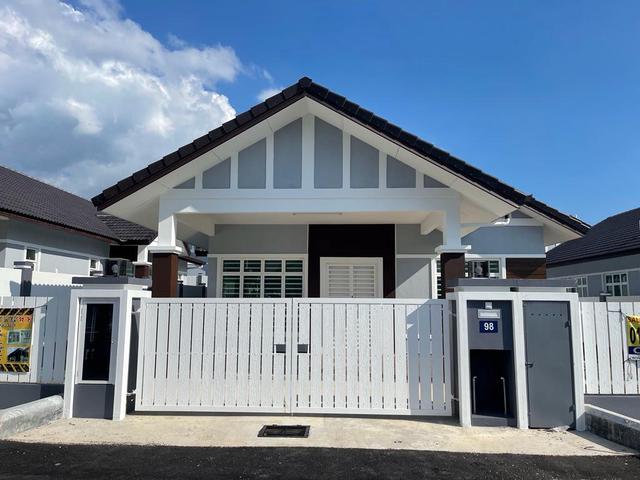 Bungalow for rent in Sendayan Village, Negeri Sembilan