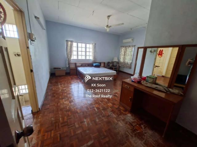 Residential House for sale in Malaka