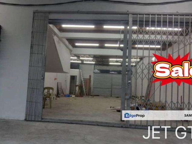 Warehouse for sale in Selangor