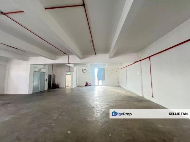 Warehouse for rent in Petaling, Subang Jaya