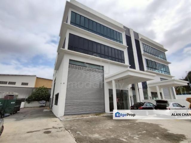 Warehouse for rent in Petaling, Subang Jaya
