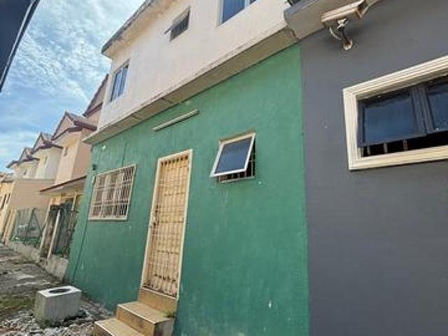 Terraced House for sale in Petaling, Alam Impian