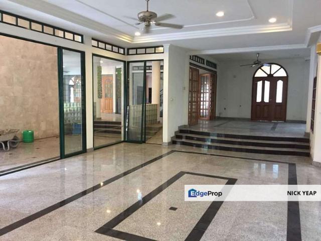 House for sale in Petaling, Damansara Damai