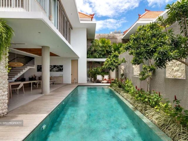 Detached House for sale