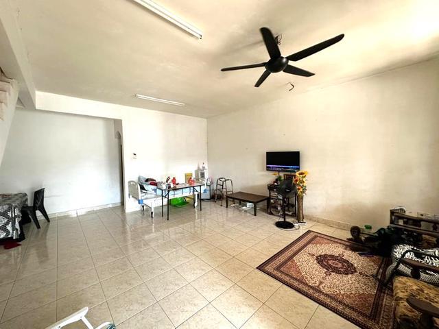 Terraced House for sale in Ulu Tiram, Johor