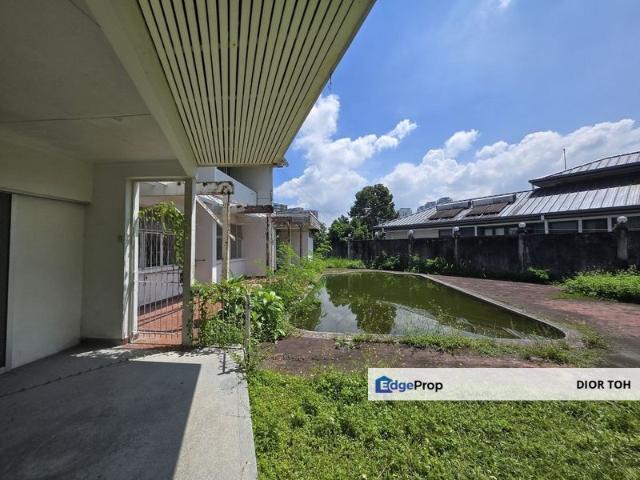 House for sale in Country Heights Damansara, Kuala Lumpur