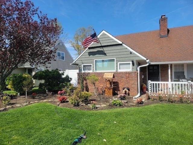 House for sale in East Rockaway