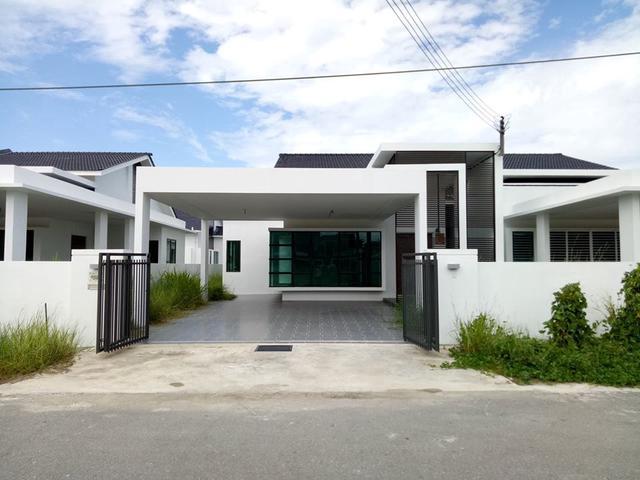 Terraced House for sale in Tanjong Sepat, Selangor