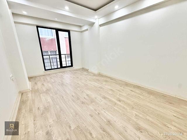 Küçükçekmece, İstanbul içerisinde satılık mülk