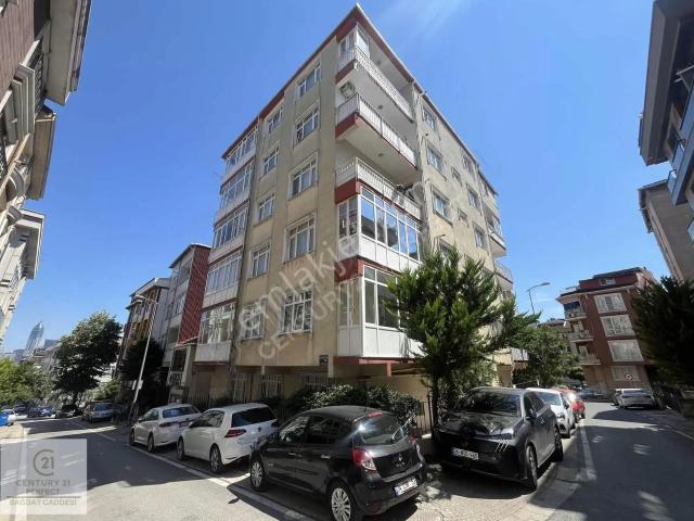 Üsküdar, İstanbul içerisinde satılık mülk