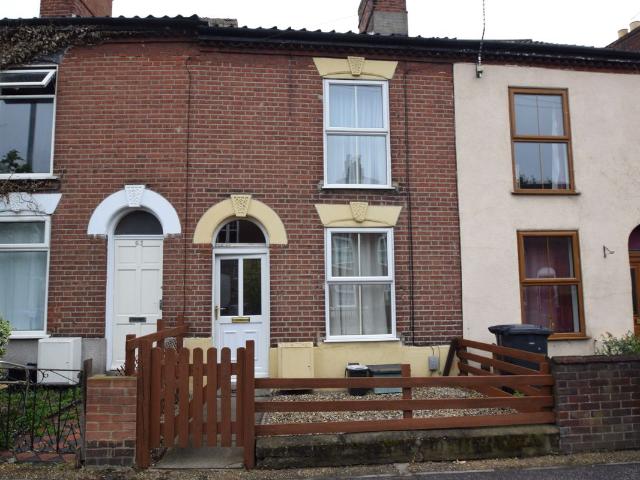 House for rent in New Catton, East Bank