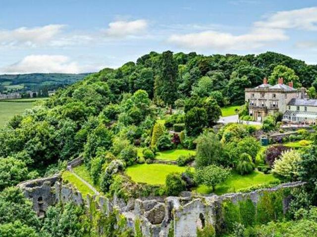 House for sale in Denbigh, Wales