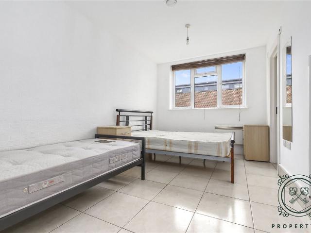 Studio for rent in Greater London