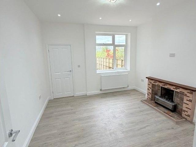 House for rent in Packmoor, Stoke-on-Trent