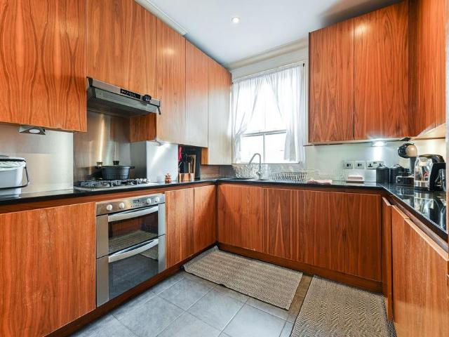House for rent in Battersea, Greater London